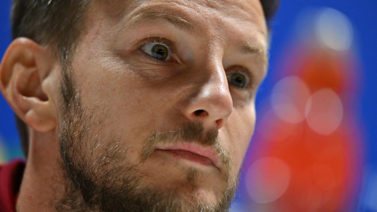 Ivan Rakitic futbolu bıraktı! Yeni görevi belli oldu Ivan Rakitic futbolu bıraktı! Yeni görevi belli oldu