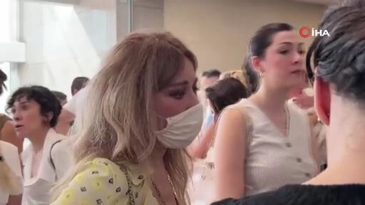 Menajer Ayşe Barım gözyaşları içinde savunma yaptı: Her tarafım mosmor - 5. Resim