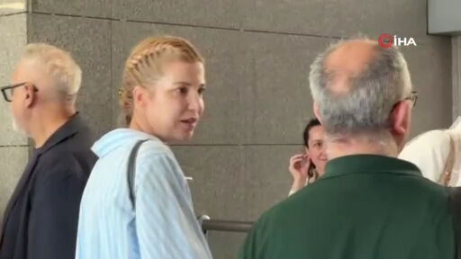 Menajer Ayşe Barım gözyaşları içinde savunma yaptı: Her tarafım mosmor - 4. Resim