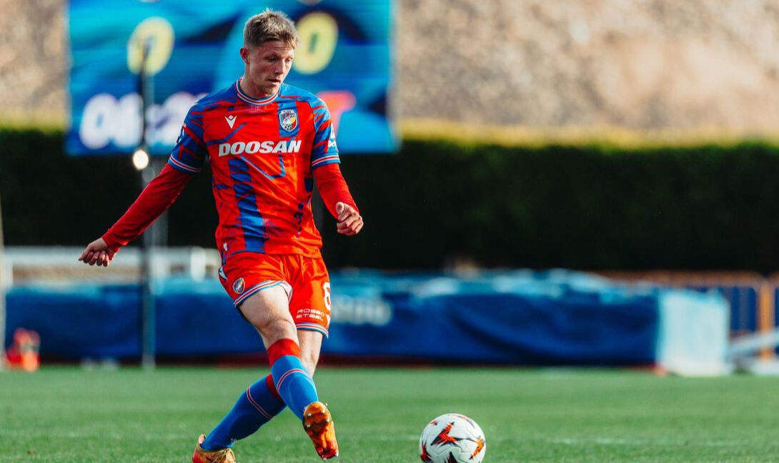 Trabzonspor, Çek oyuncuyu listesine aldı! Ortaya Cerv - 2. Resim