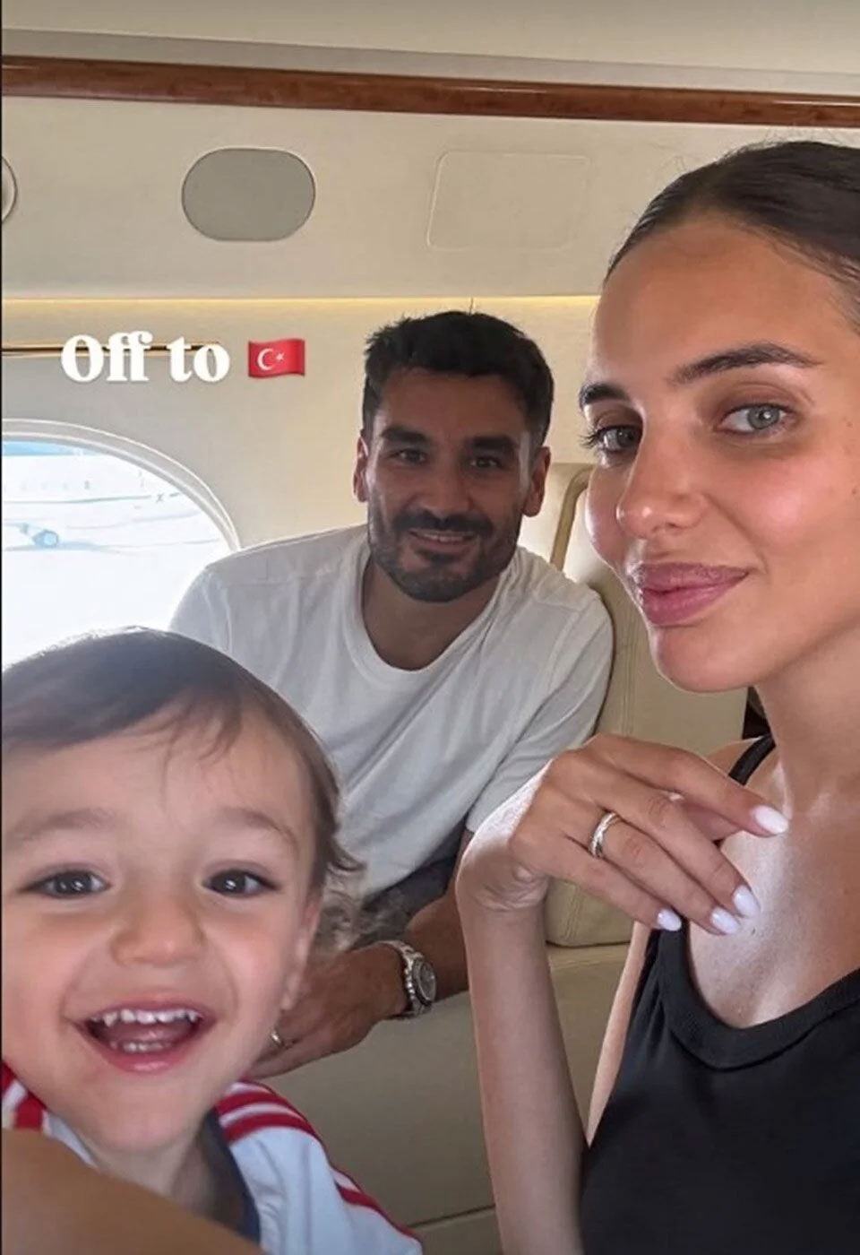 Transfer ateşi yandı! Paylaşımı olay oldu, ailesiyle Türkiye'ye geliyor - 1. Resim