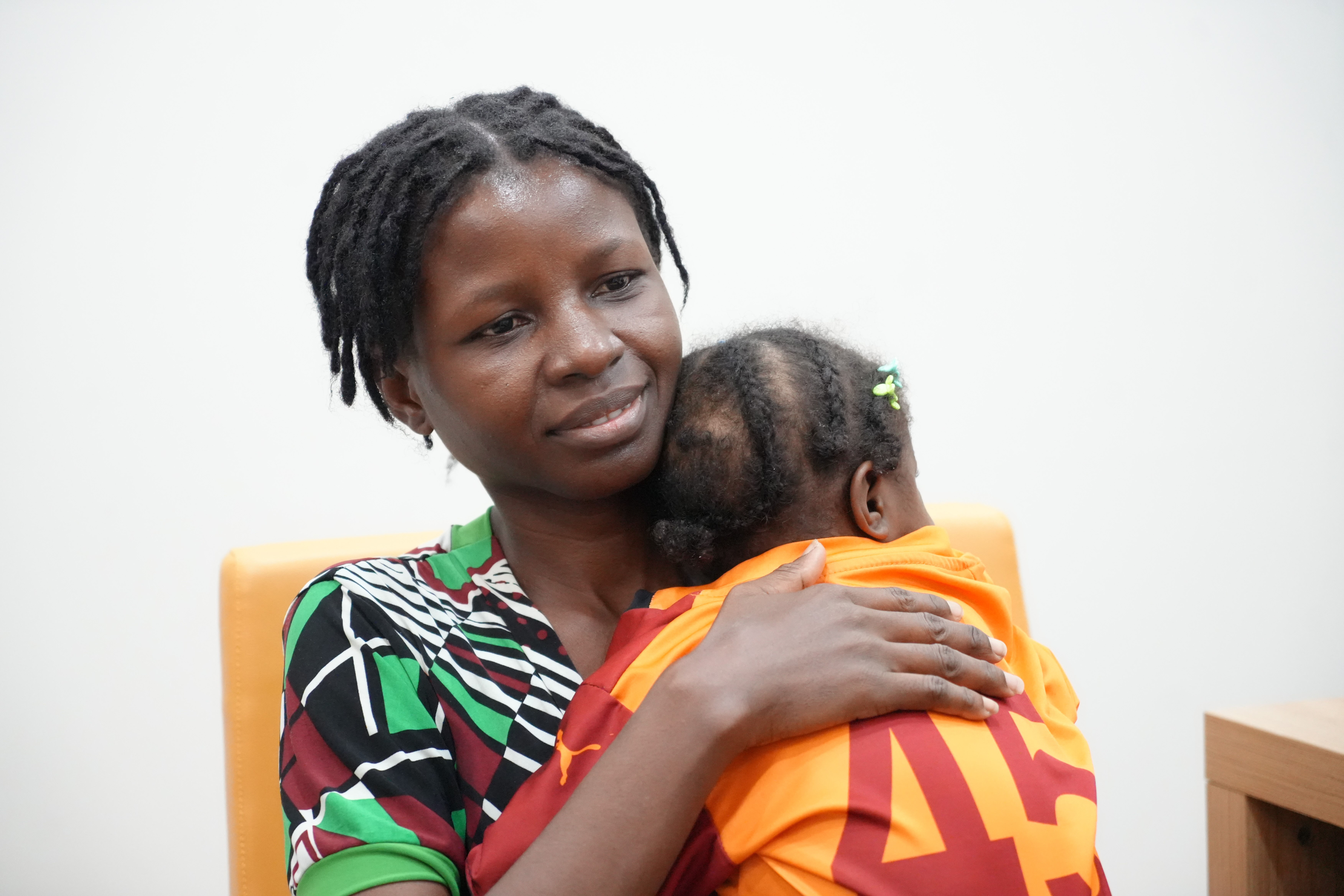 Türkiye, onlara umut oldu! Bir annenin çaresiz bekleyişi Antalya’da son buldu - 1. Resim