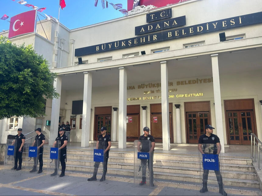 Zeydan Karalar neden gözaltına alındı, tutuklandı mı? Adana Büyükşehir Belediye Başkanı gündeme damga vurdu - 5. Resim
