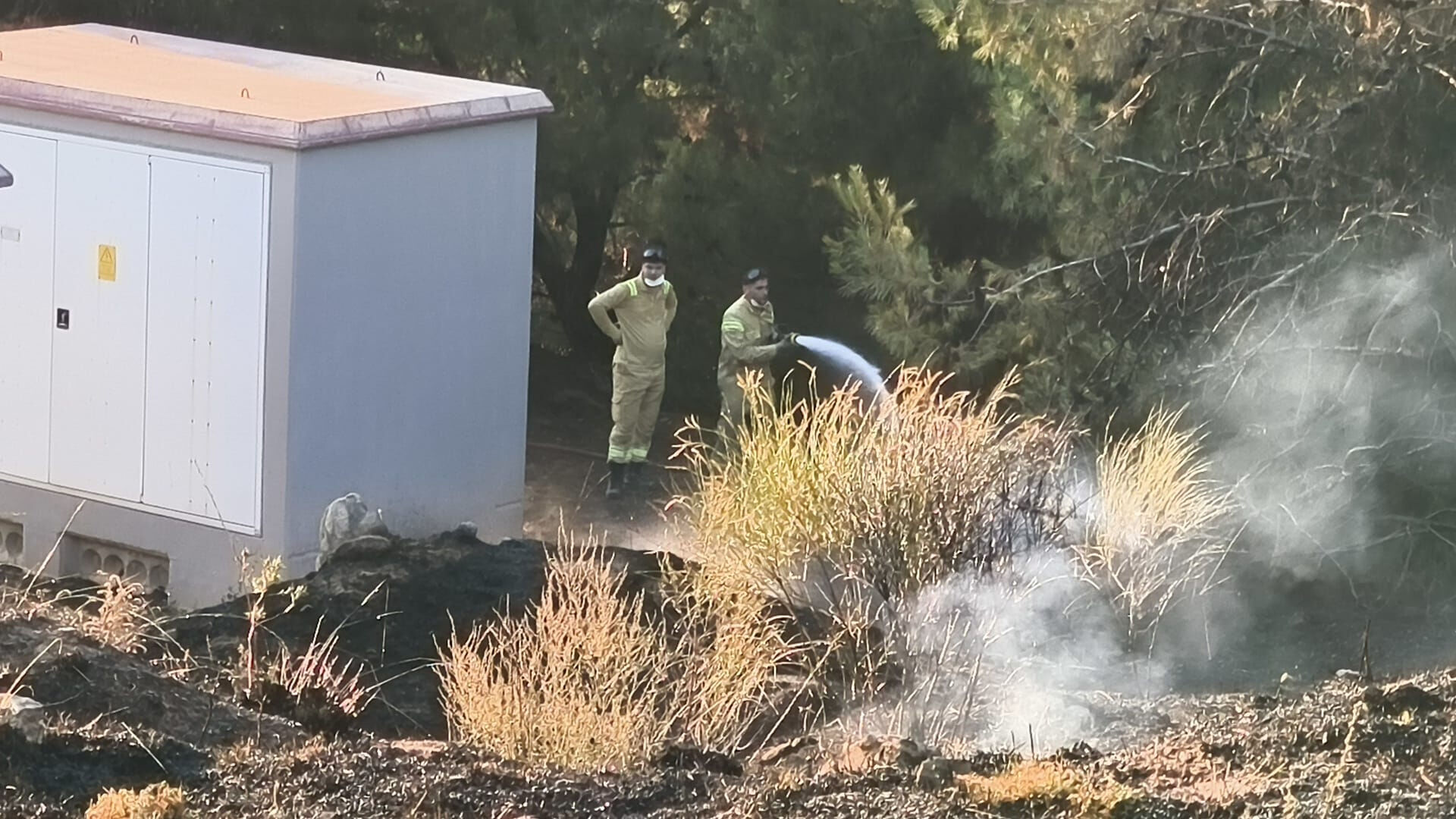 Çanakkale'de üniversite yerleşkesinde yangın paniği! Ekipler teyakkuza geçti, alevler kısa sürede söndürüldü - 2. Resim