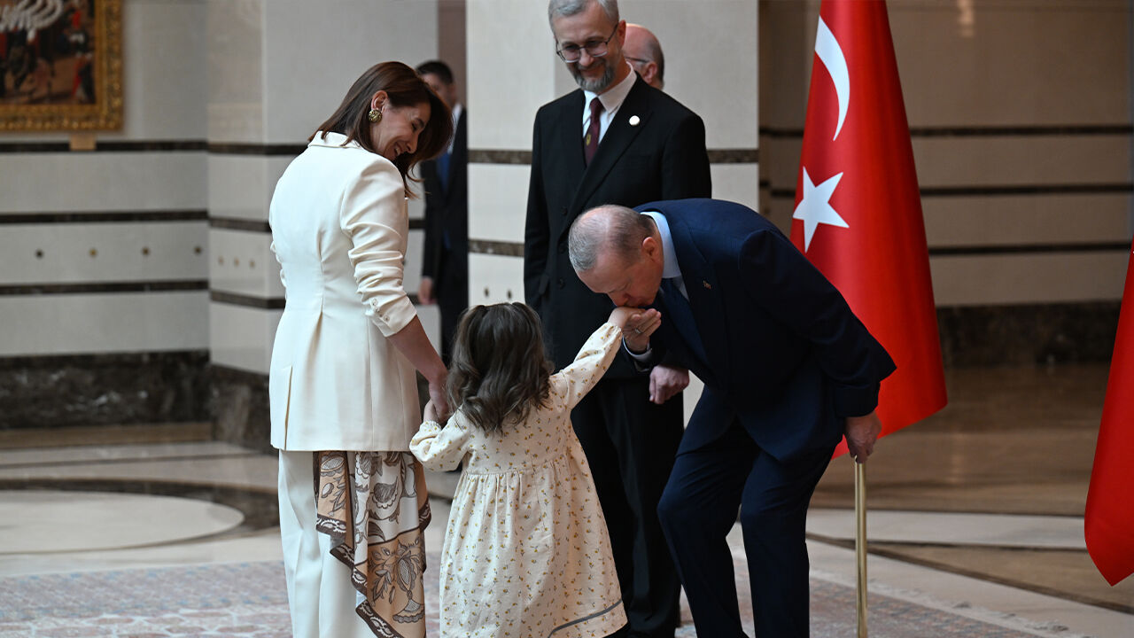 Cumhurbaşkanı Erdoğan, 4 ülkenin büyükelçisini kabul etti - 2. Resim