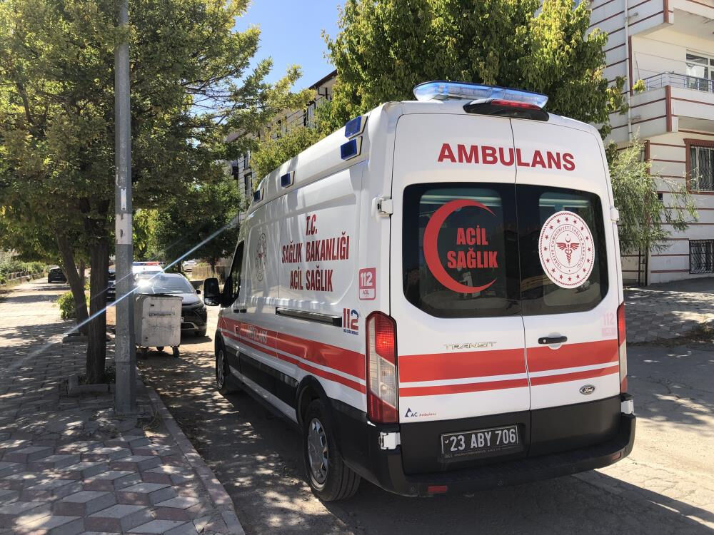 Elazığ'da akılalmaz olay! Ses yapıyor diye çocuğu hastanelik etti - 1. Resim