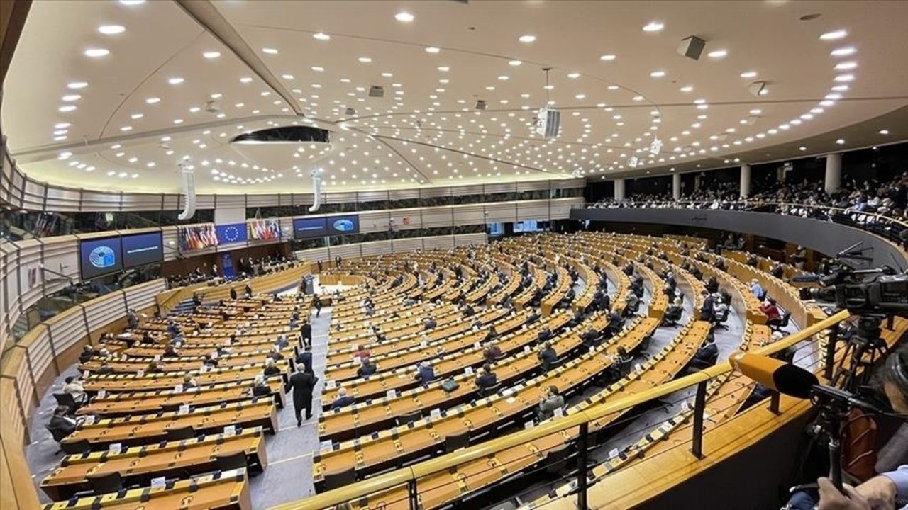 Gazze konuşulurken Avrupa Parlamentosu boş kaldı Gazze konuşulurken Avrupa Parlamentosu boş kaldı