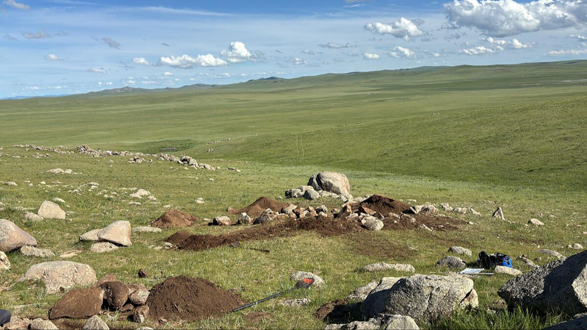 Heyecanlandıran kazılar başladı! Türk araştırmacılar 4 bin yıllık kurganlar için binlerce kilometre gitti - 4. Resim
