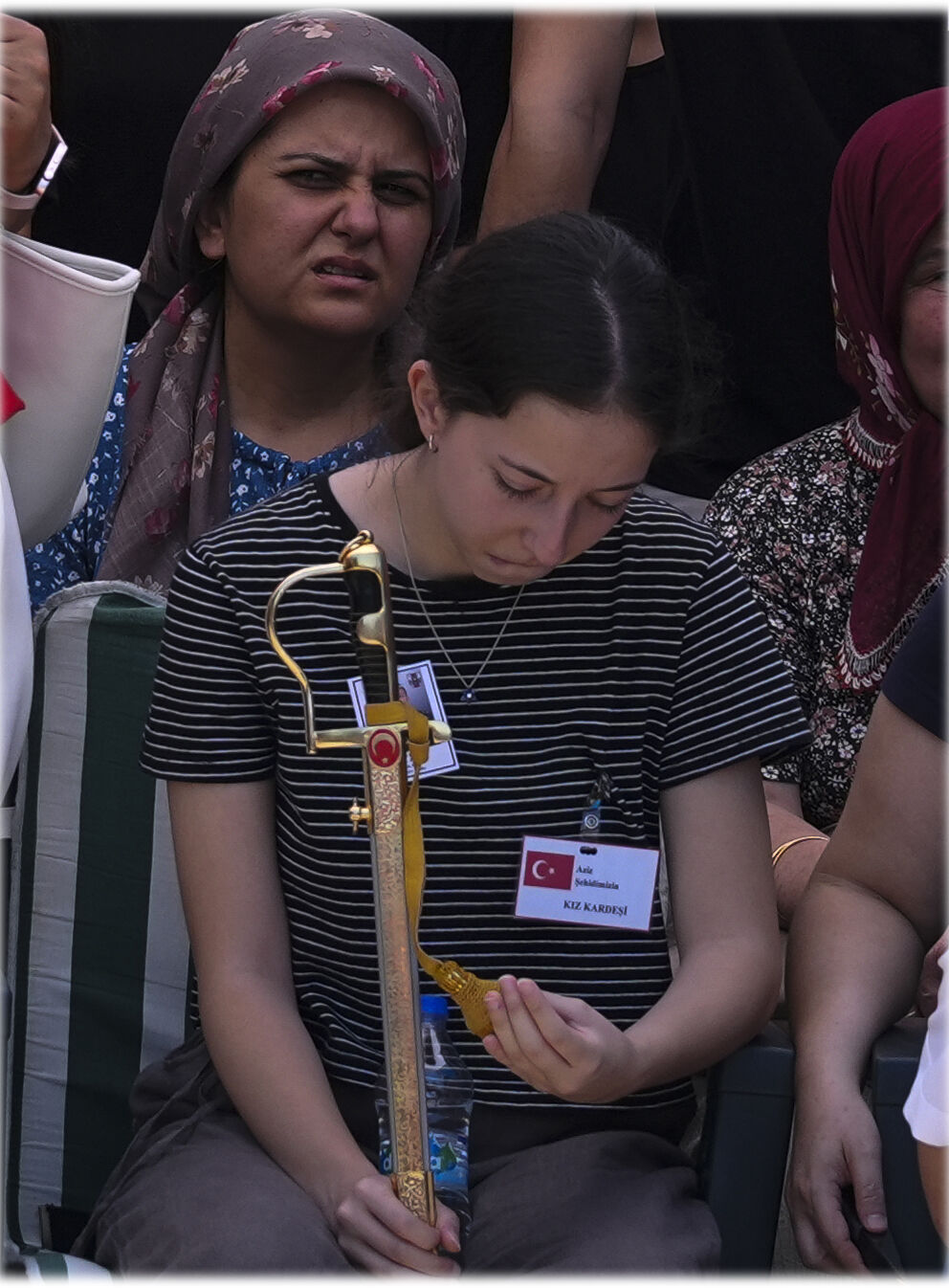 Kahraman şehitler i&ccedil;in memleketlerinde cenaze t&ouml;reni: Şehitlerimiz bug&uuml;n defnediliyor - 5. Resim