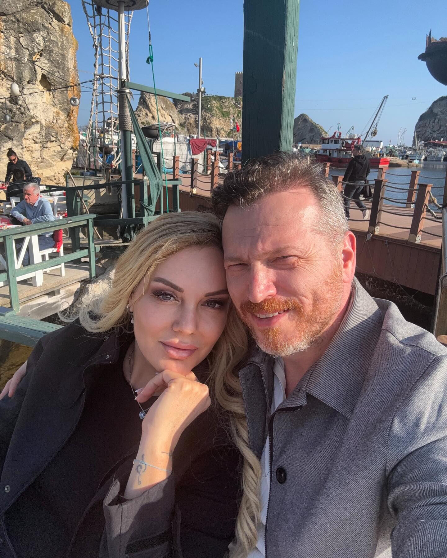 Kayahan'ın kızı Beste Açar ile ilgili olay iddia! O isimle imam nikahı kıydı - 5. Resim