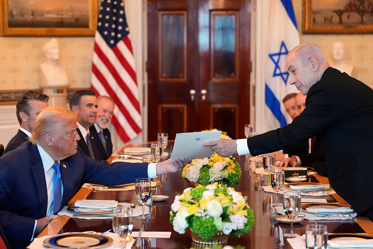 Netanyahu'dan küstah cevap! Trump, 'Paraya ihtiyacı var, uslu dursa iyi olur' diye uyardı - 1. Resim