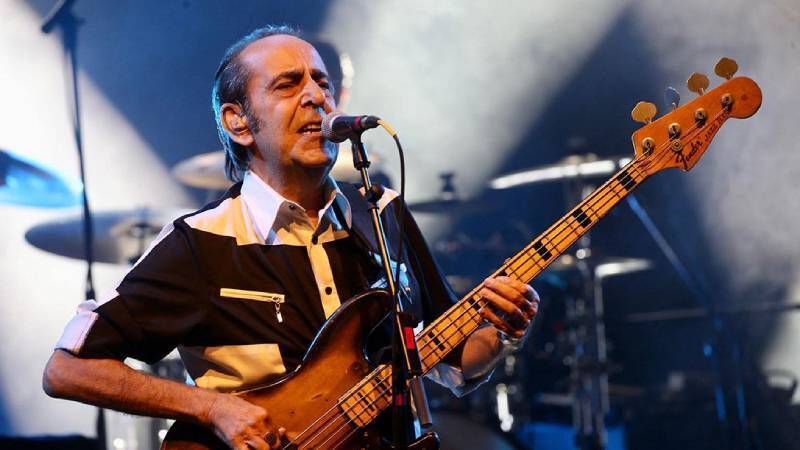 Özkan Uğur'un oğlu Alişan Uğur'dan yürek yakan paylaşım! Kısa sürede sosyal medyanın gündemine oturdu - 1. Resim