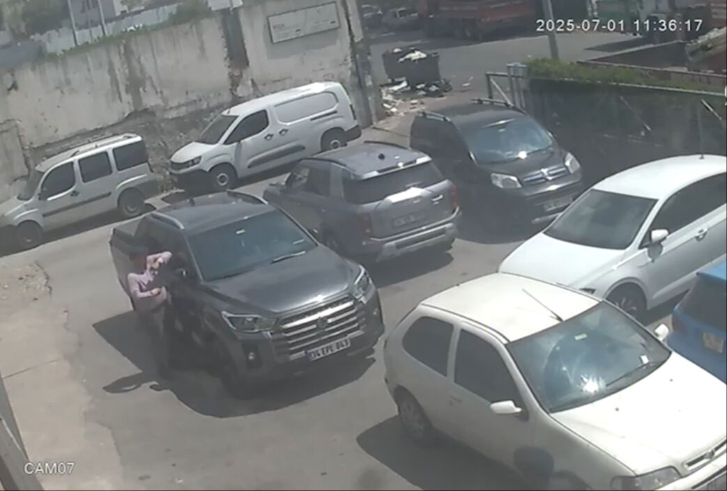 Perulu hırsızların Zeytinburnu vurgunu! Sabiha Gökçen'de yakayı ele verdiler - 1. Resim