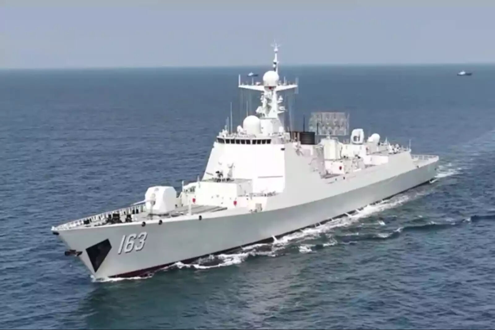 Sürpriz Çin-Almanya gerilimi! Askeri uçağımızı lazerle 