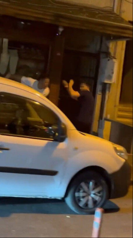 Üsküdar'da fenomenlerin yumruklu kavgası! Gözaltına alındılar - 1. Resim