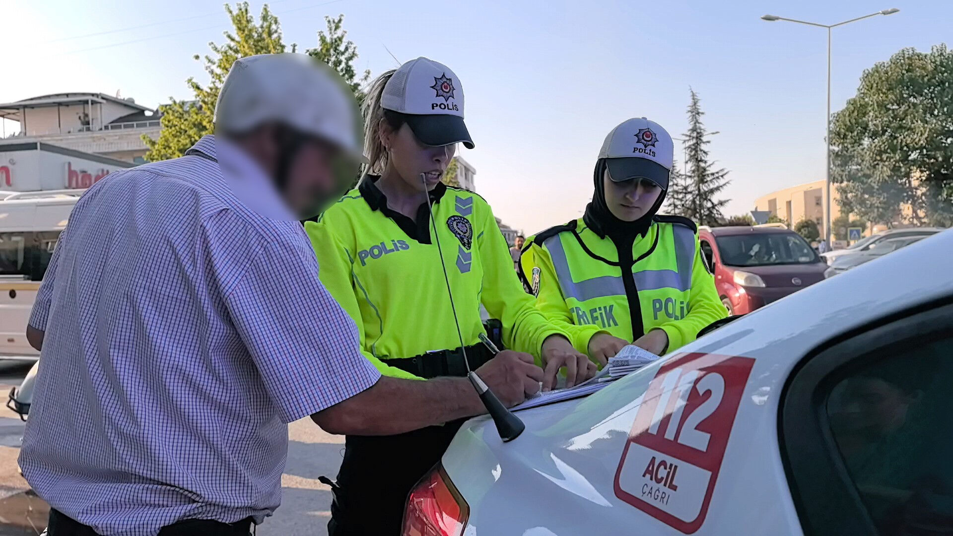 Alkollü sürücüden polise pes dedirten sözler: Cinayet mi işledik, bu kaçıncı imza - 1. Resim