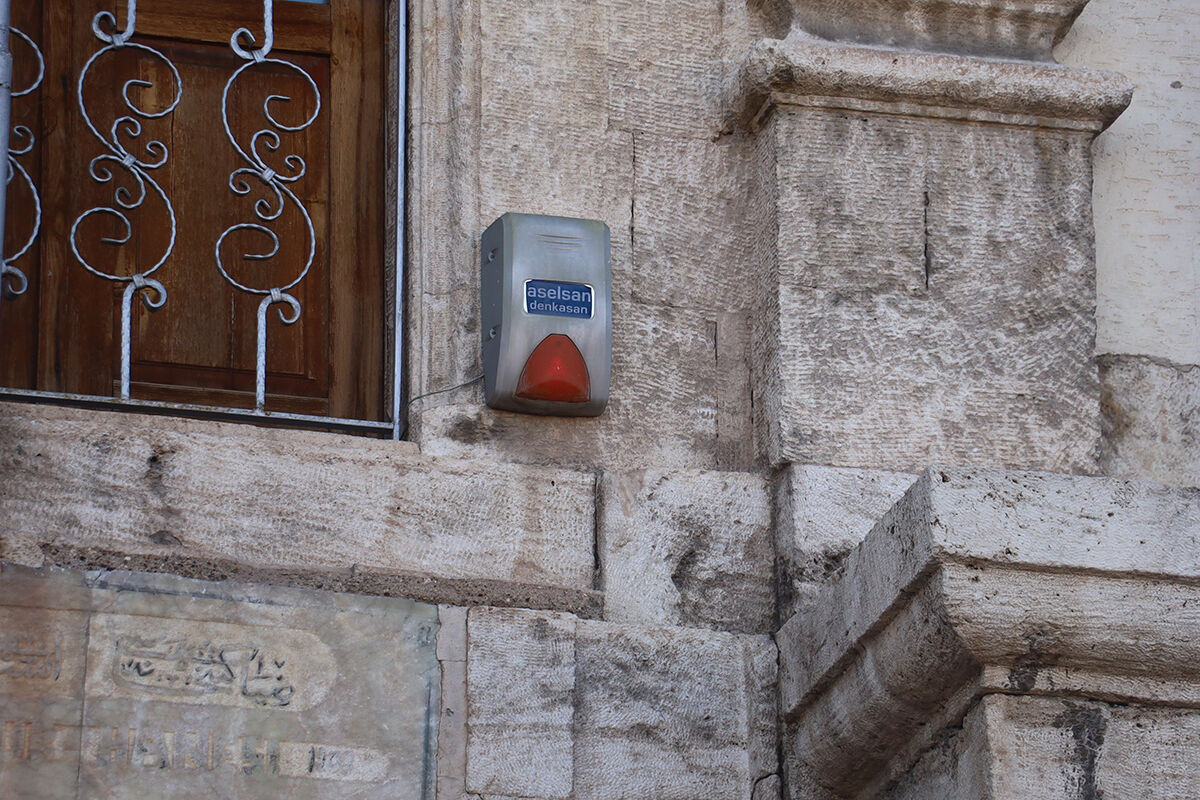 Arkasında paha biçilmez belgeler var! Ülkenin en iyi korunan kütüphanesi - 2. Resim
