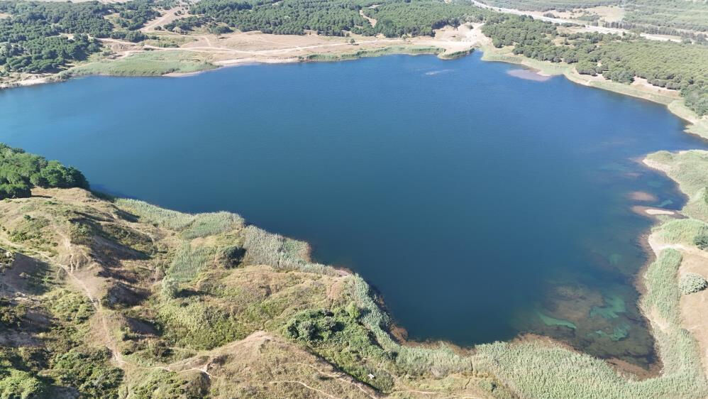İBB'den skandal karar! Doğal g&ouml;l "hafriyat d&ouml;k&uuml;m alanı" ilan edildi - 4. Resim