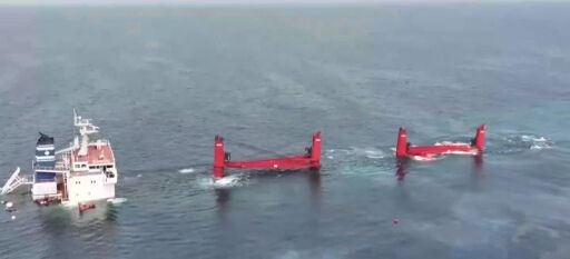 Kızıldeniz’de tansiyon yükseliyor! Bilanço ağırlaştı: Yunan gemisini kurtarmak için harekete geçtiler - 1. Resim