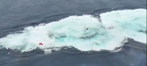 Kızıldeniz’de tansiyon yükseliyor! Bilanço ağırlaştı: Yunan gemisini kurtarmak için harekete geçtiler - 2. Resim