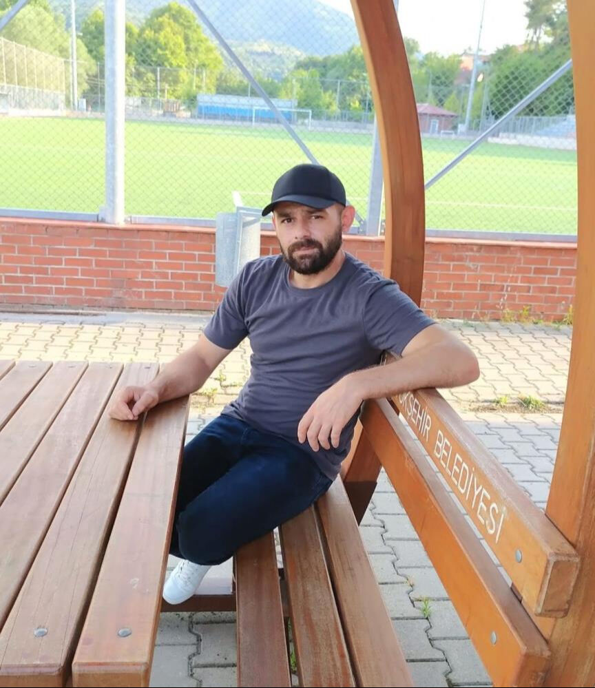 Silahlı saldırıya uğramıştı! Bacaklarından vurulan Yasin Örçen hayatını kaybetti - 1. Resim