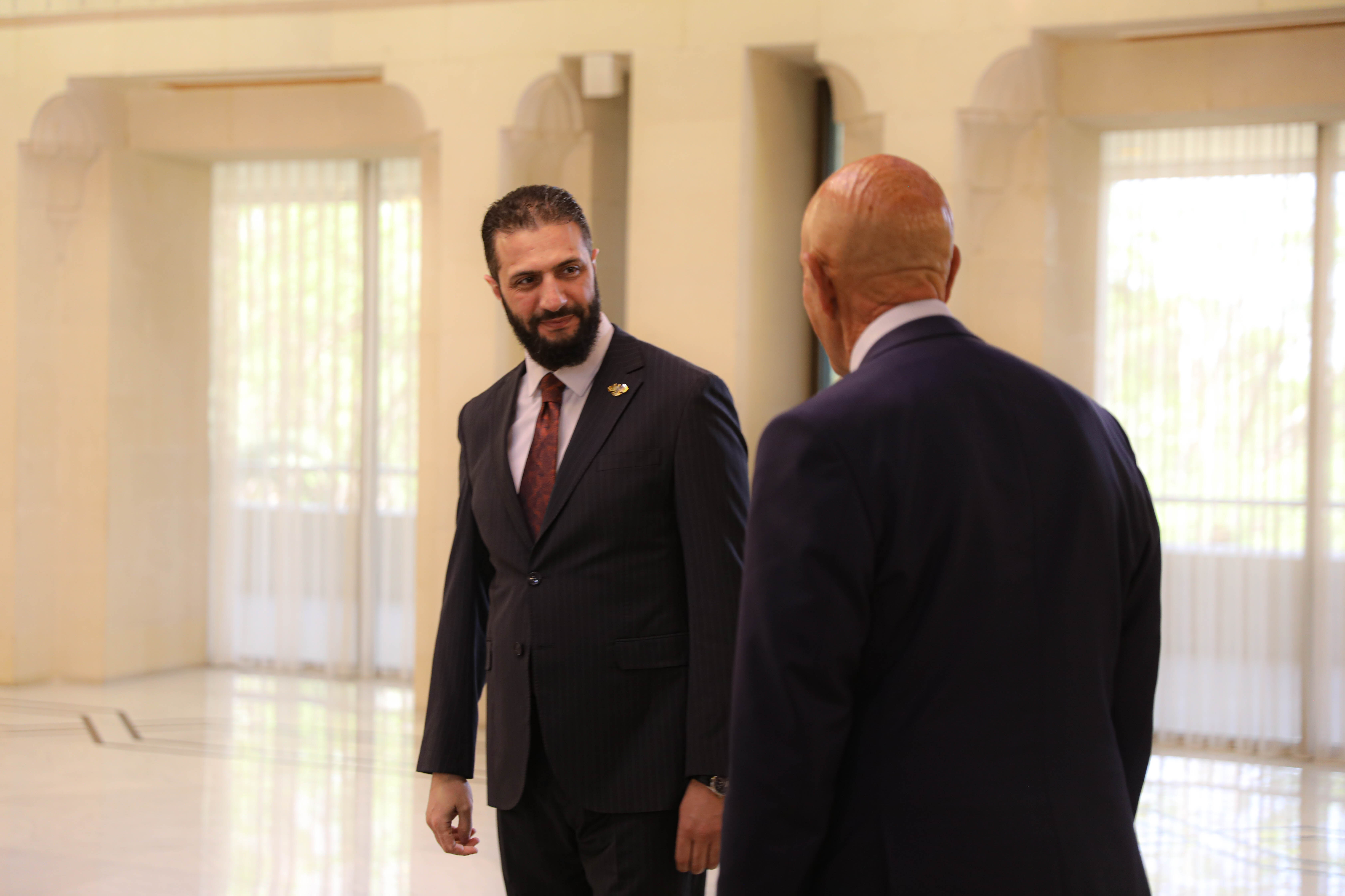 Suriye'de özerklik yok, Şam'a bağlanın! Barrack YPG/SDG'nin yol haritasını açıkladı - 1. Resim