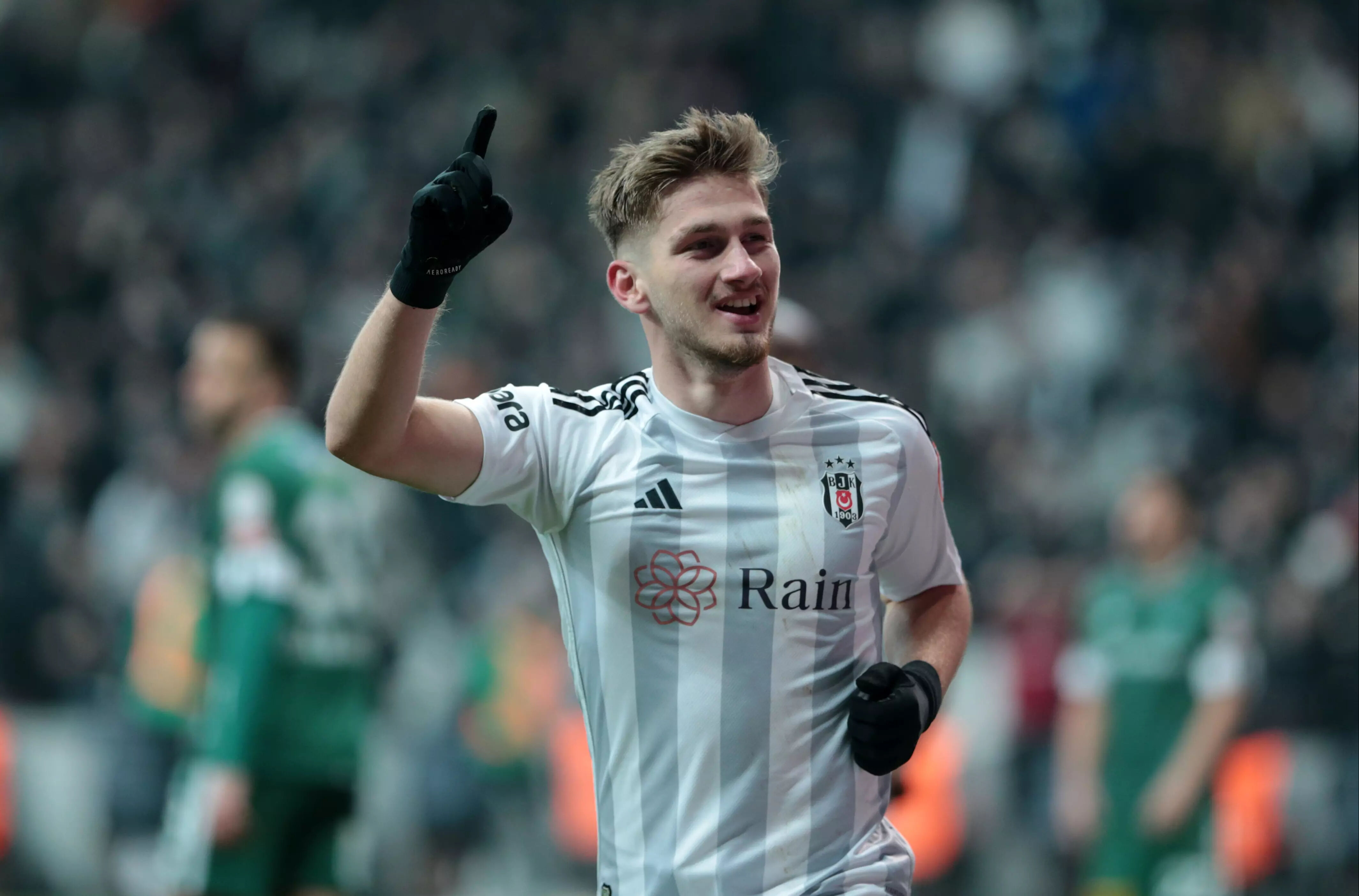 Orkun Kökçü transferinde büyük engel: Benfica 40 milyon!