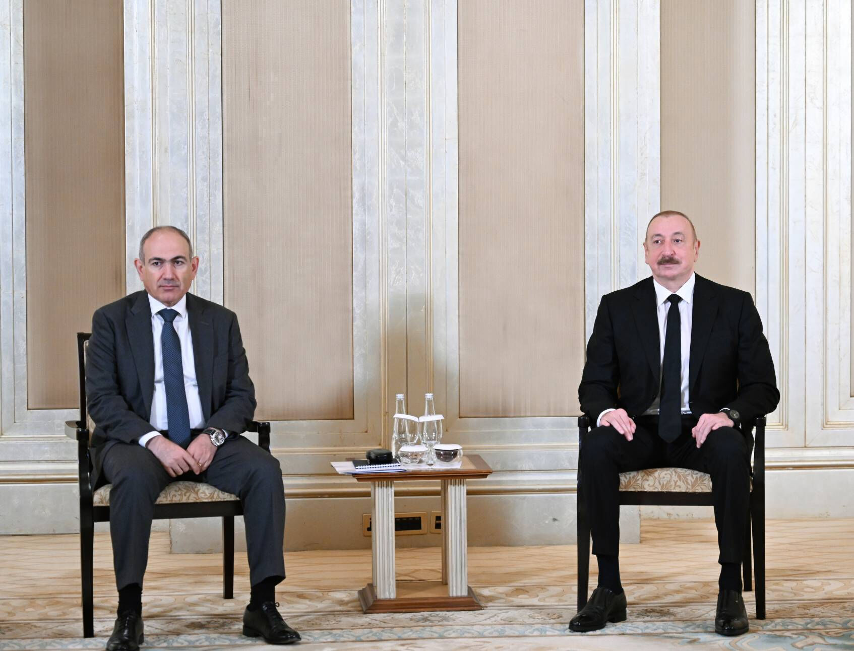 Abu Dabi'de kritik zirve! Barış için bir araya geldiler - 2. Resim