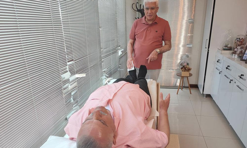 Bel ağrısını aylarca çekti, hastalığını kolayca yendi! Asıl sorunu başkaymış - 1. Resim