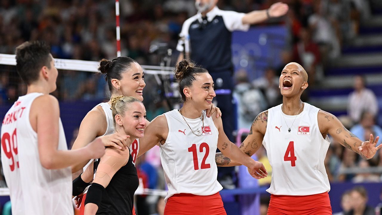 Bugün voleybol maçı var mı, saat kaçta? Filenin Sultanları maç takviminde belli oldu Bugün voleybol maçı var mı, saat kaçta? Filenin Sultanları maç takviminde belli oldu