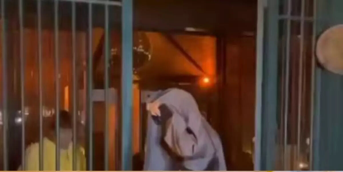 Irina Shayk’tan İstanbul’da şok hareket! Demet Akalın sert tepki gösterdi: “Hayırdır ya?” - 2. Resim