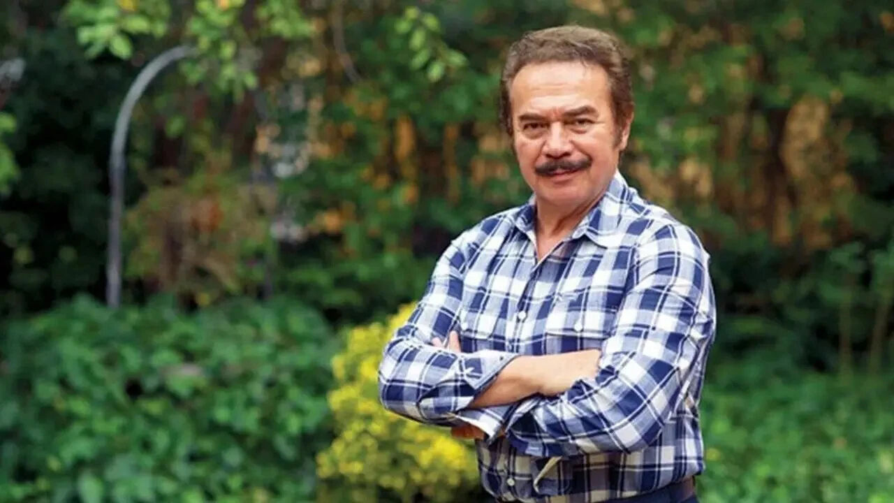 “Paramı vermedi!” diyen Orhan Gencebay’dan sert tepki geldi! Mahkemenin yolunu tuttu - 2. Resim