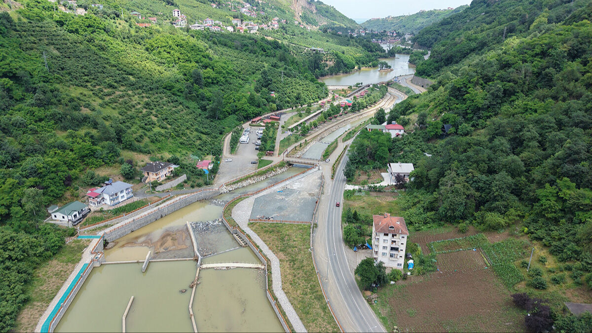 Tedbirler işe yaramadı, şehir tehlike altında! Ünlü göl bataklığa dönüşmek üzere... Uzman isim çözüm yolunu anlattı - 3. Resim