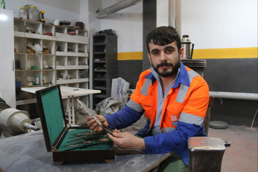 Türkiye'de eşi benzeri yok! Dizilerden etkilenip yaptı, tanesini 35 bin TL'ye satıyor - 5. Resim