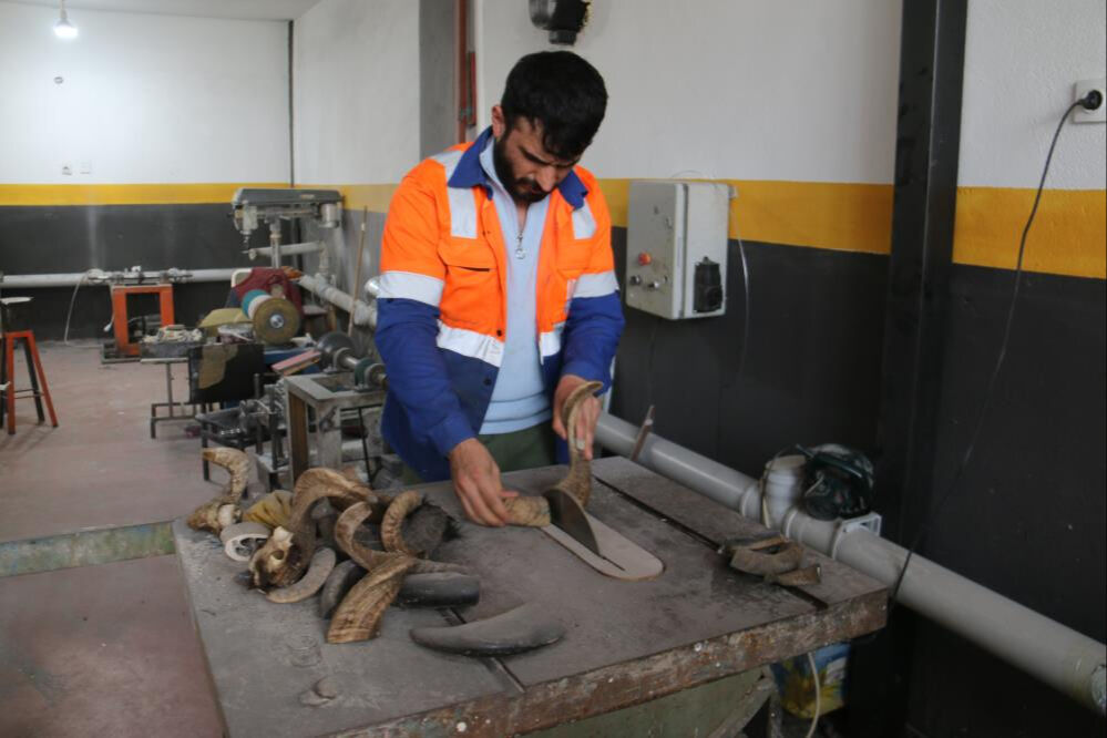 Türkiye'de eşi benzeri yok! Dizilerden etkilenip yaptı, tanesini 35 bin TL'ye satıyor - 1. Resim