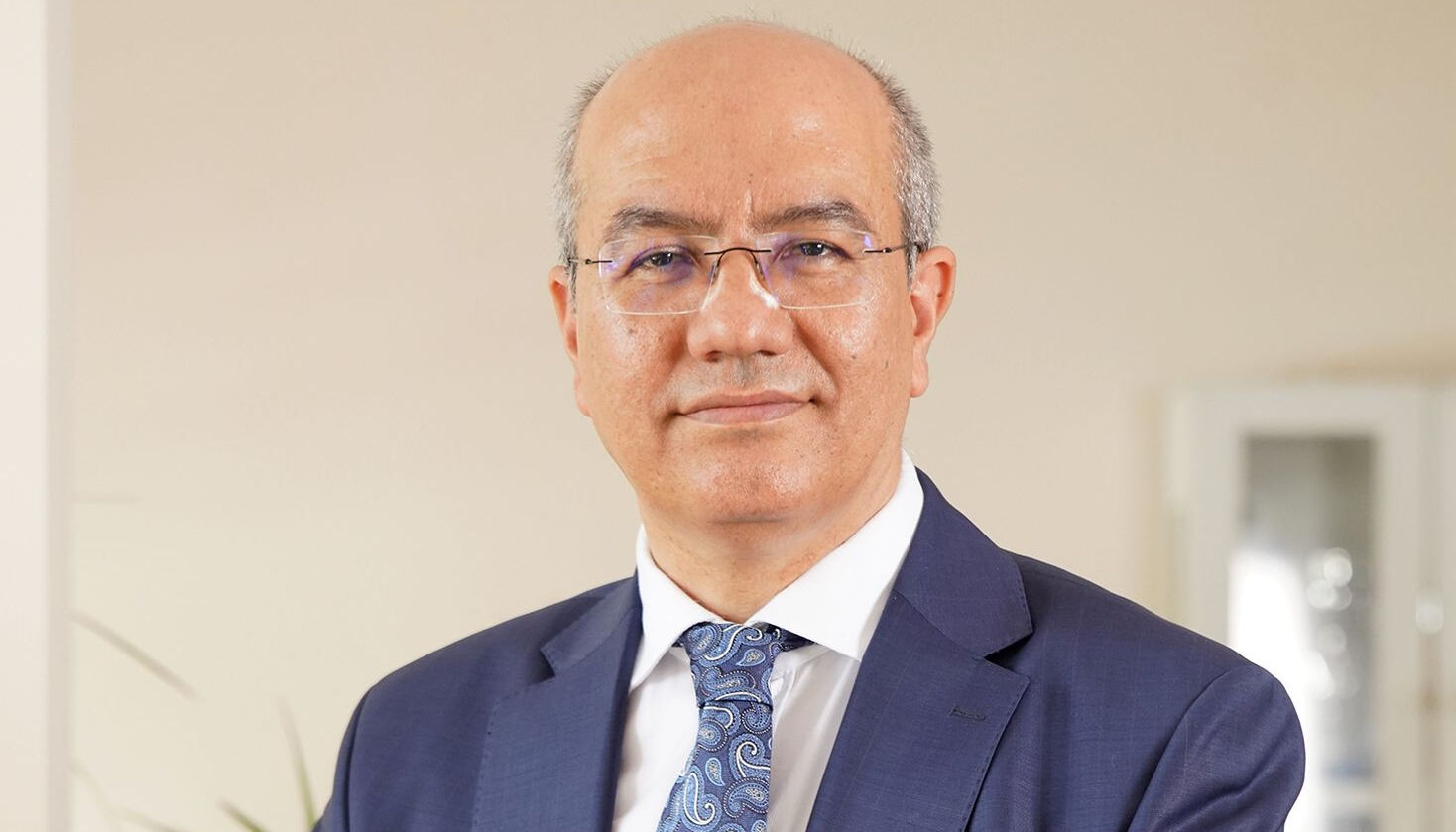 2025 LGS Türkiye birincisi İhlas Kolejinden çıktı! Emre Sarı, 500 tam puanla Türkiye birincisi oldu İhlas Eğitim Kurumları Genel Müdürü Hakkı Okur