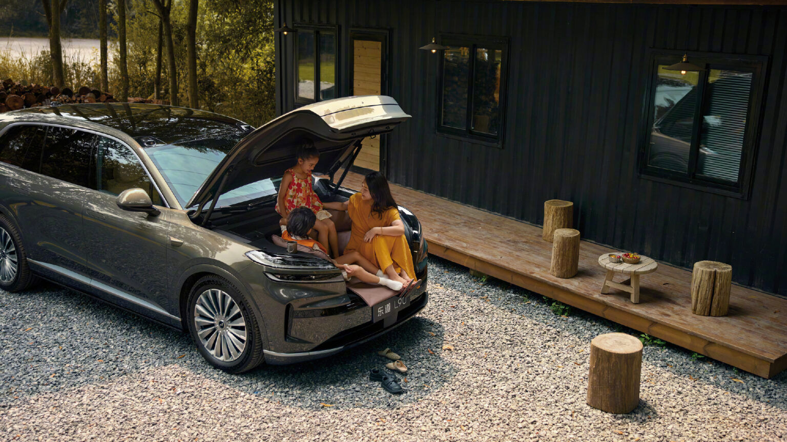 En iyi aile otomobili olabilir: 7 kişilik, 4x4, tek şarjda 605 km! - 2. Resim