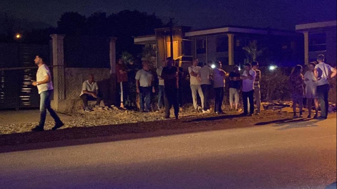 Kocaeli'de dehşet evi! 3 kardeş amcaları tarafından kurşuna dizildi Kocaeli'de dehşet evi! 3 kardeş amcaları tarafından kurşuna dizildi