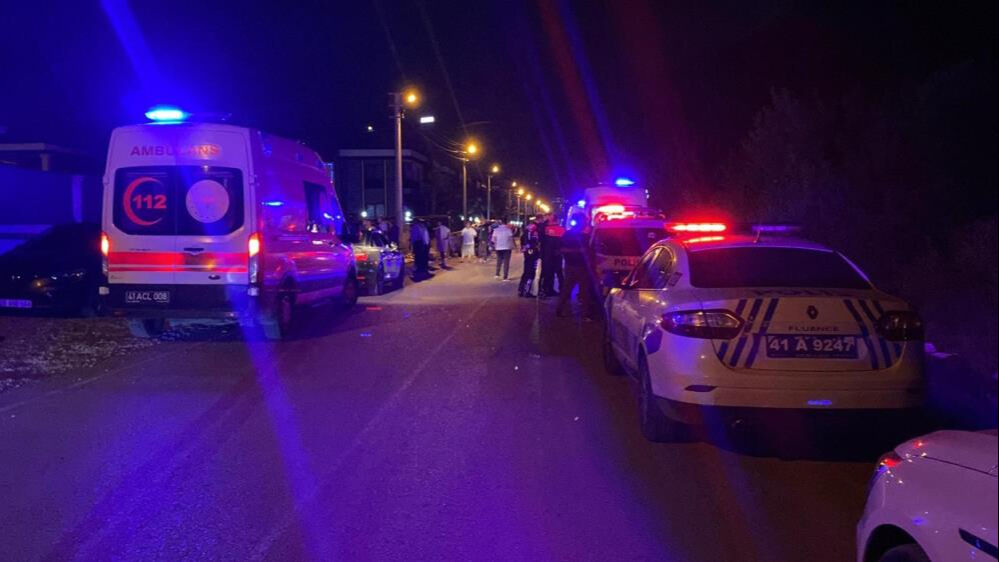 Kocaeli'de dehşet evi! 3 kardeş amcaları tarafından kurşuna dizildi - 3. Resim