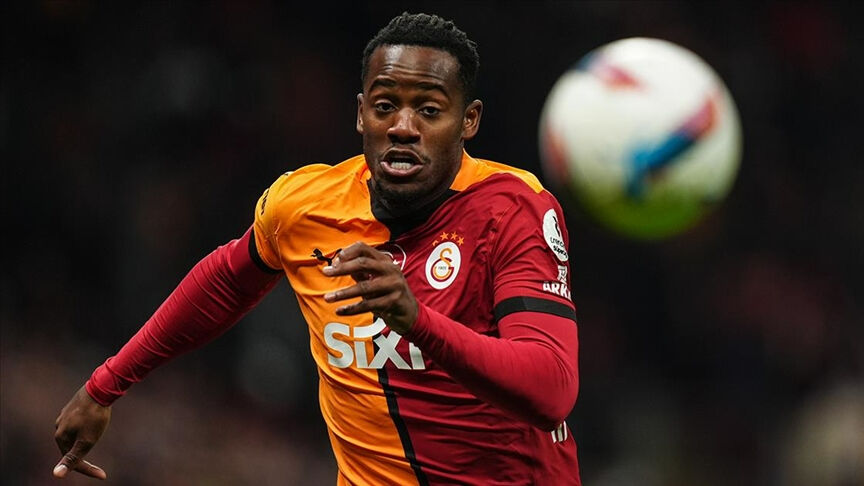 Listede yok yok! Galatasaray'ın tarihe geçecek çılgın planı: 11 futbolcu parasına tek yıldız - 4. Resim