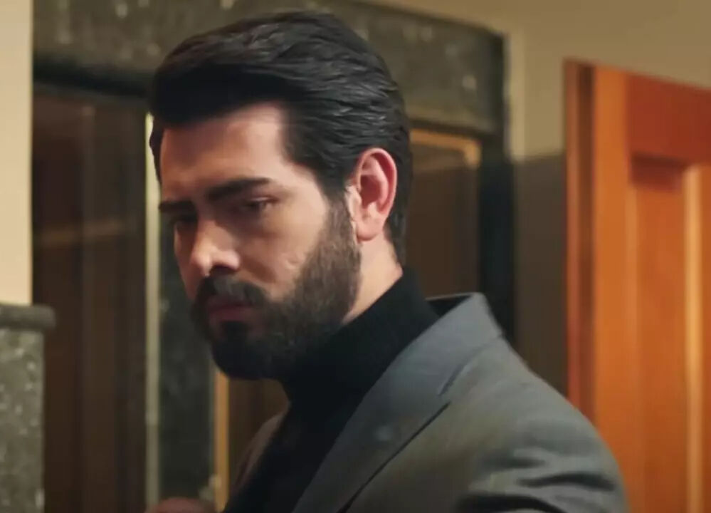 Oyuncu Barış Baktaş baba oluyor! Oğlunun ismini ilk kez açıkladı - 1. Resim