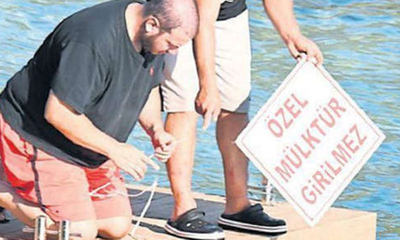 Şahan Gökbakar’ın iskelesi söküldü! Yargı kaçak yapıyı affetmedi - 1. Resim