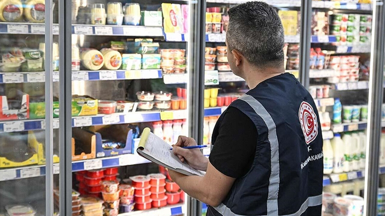 Vatandaşa yine at ve eşek eti yedirdiler! Bakanlık gıdada hile yapan yeni firmaları açıkladı - 1. Resim