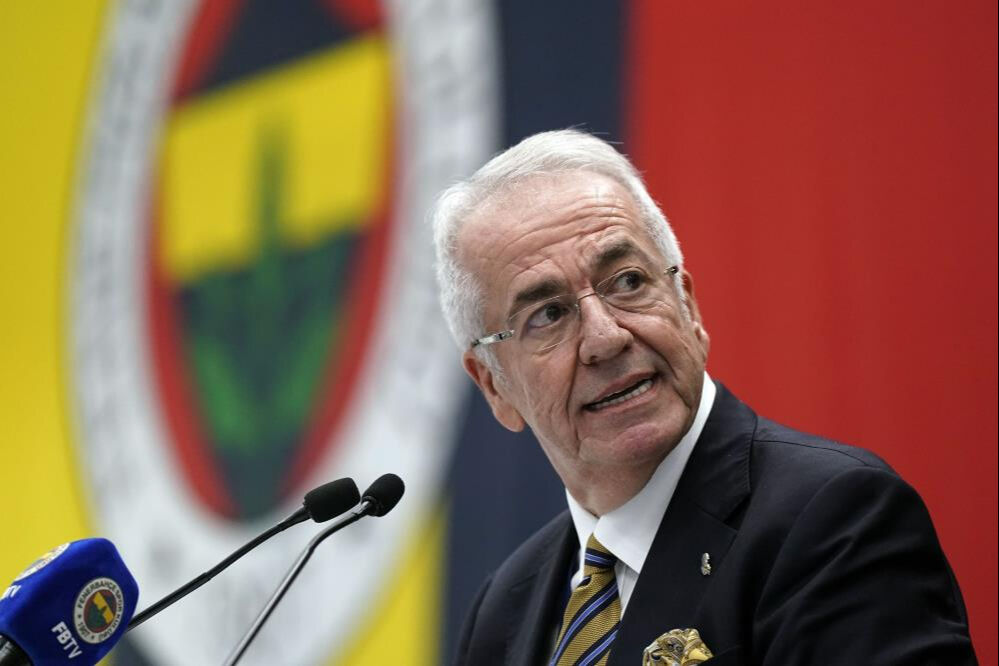 Aziz Yıldırım'a ağır sözleri olay olmuştu! Fenerbahçe'de istifa: Şahsıma yöneltilen saldırılar... - 3. Resim