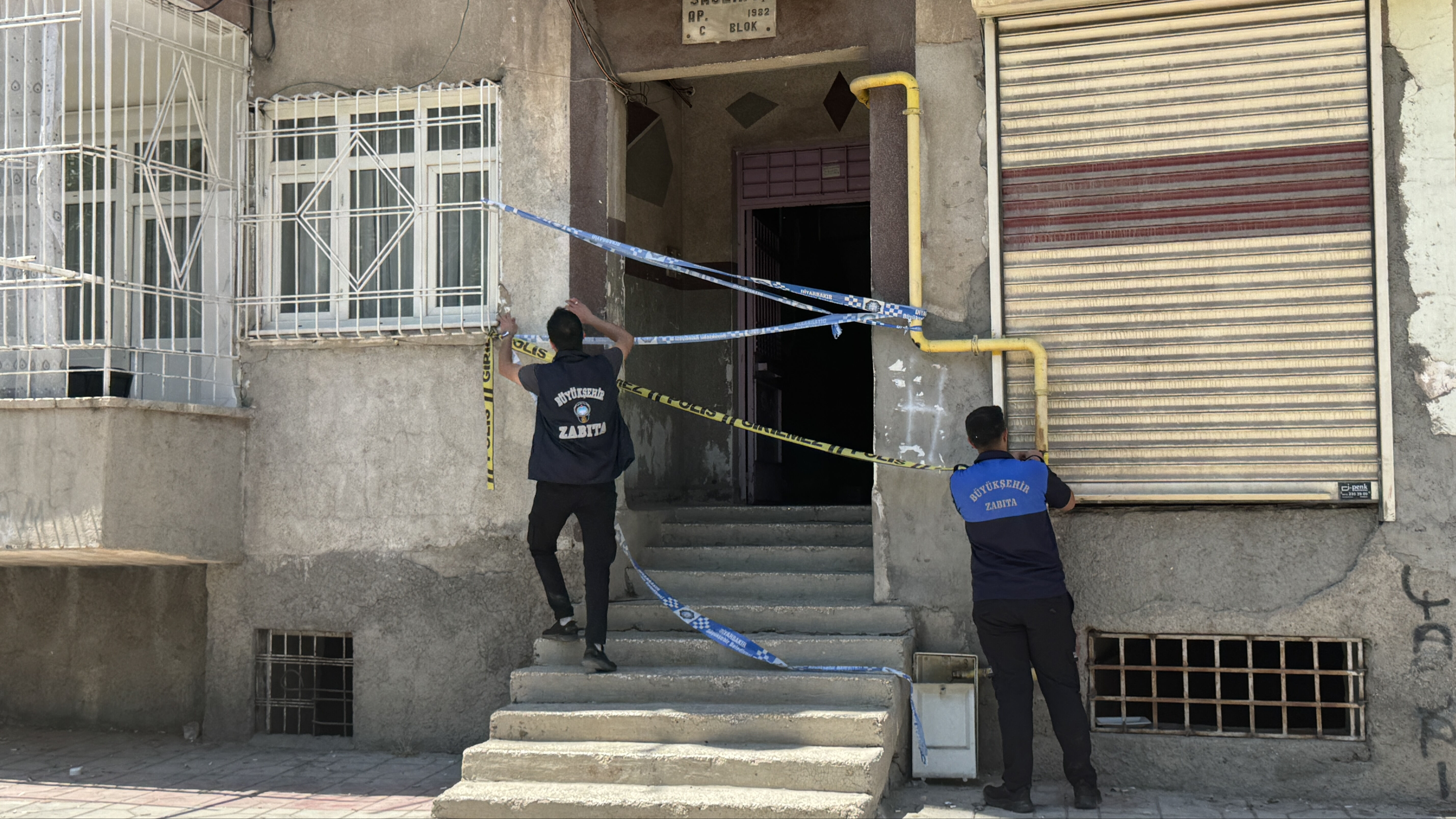 Deprem korkusuyla tahliye edilmişti! Hissedilen sarsıntı psikolojik mi gerçek mi? Gizemli bina olayı çözüldü - 2. Resim