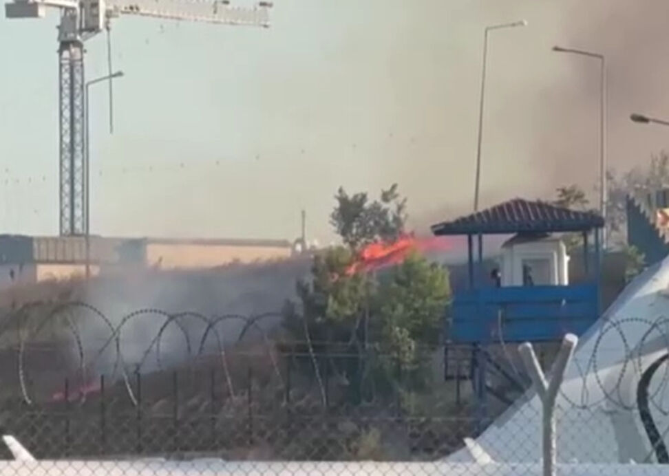 İstanbul Atatürk Havalimanı'nda yangın paniği! - 1. Resim