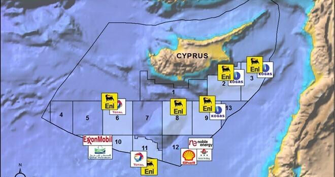 Rum Yönetimi'nin korsan planı belli oldu: Türkiye ve KKTC’nin yetki alanlarına göz diktiler 1, 4, 5, 6 ve 7. parseller, Türkiye'nin deniz yetki alanlarını ihlal ederken; 2, 3, 8, 9, 12 ve 13. parseller ise KKTC'nin MEB alanlarını ihlal ediyor.