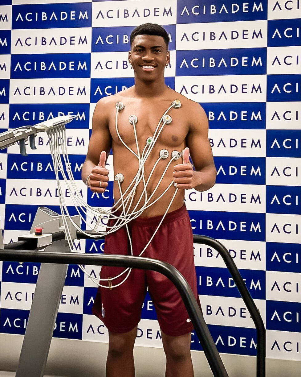 Trabzonspor yeni transferi duyurdu: Brezilyalı golcü Felipe Augusto imzayı attı - 1. Resim