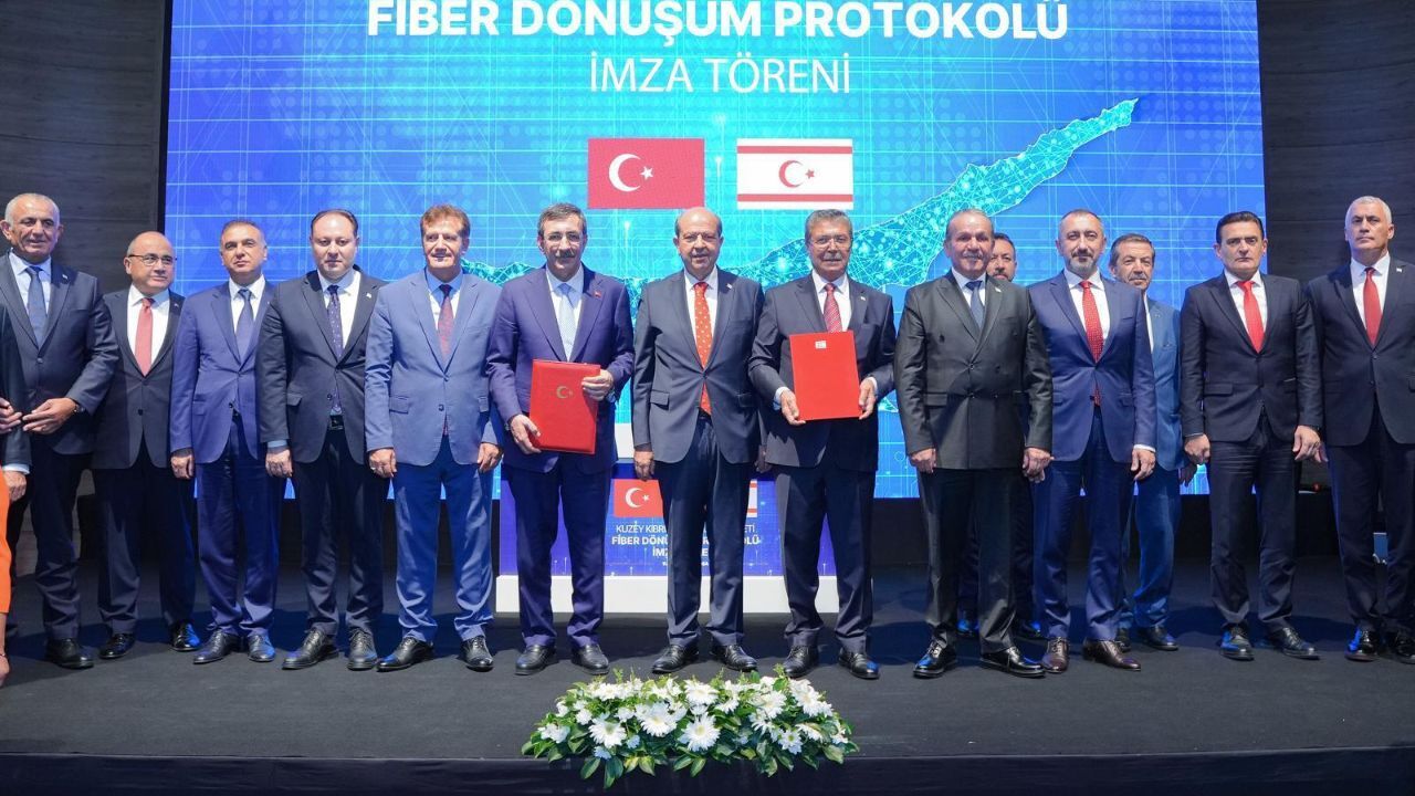 Türk Telekom’dan KKTC’ye 100 milyon dolarlık yatırım! 150 bin hanede fiber çağı başlıyor Türk Telekom’dan KKTC’ye 100 milyon dolarlık yatırım! 150 bin hanede fiber çağı başlıyor