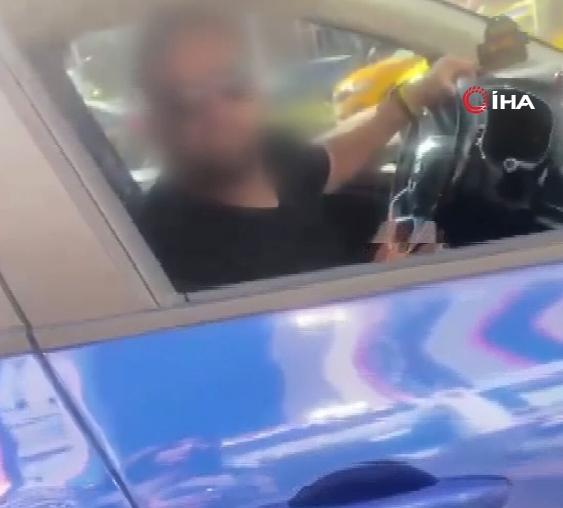 Yolda yürüyen genç kızı otomobiliyle yanaşıp taciz etmişti! Kıskıvrak yakalandı - 1. Resim